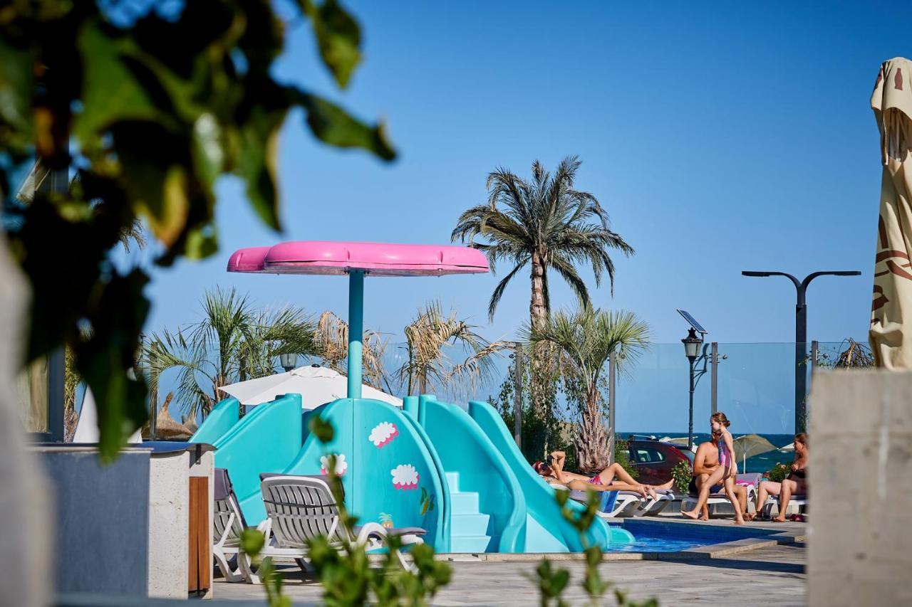 Sea Love Apt Spa N Pools Beach Resort Năvodari Eksteriør bilde