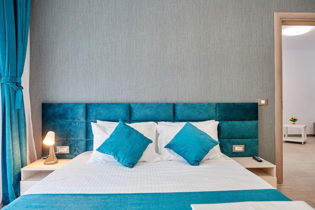 Sea Love Apt Spa N Pools Beach Resort Năvodari Eksteriør bilde
