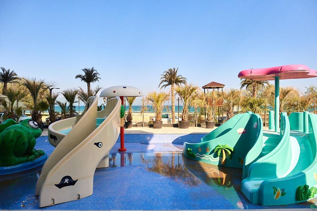 Sea Love Apt Spa N Pools Beach Resort Năvodari Eksteriør bilde